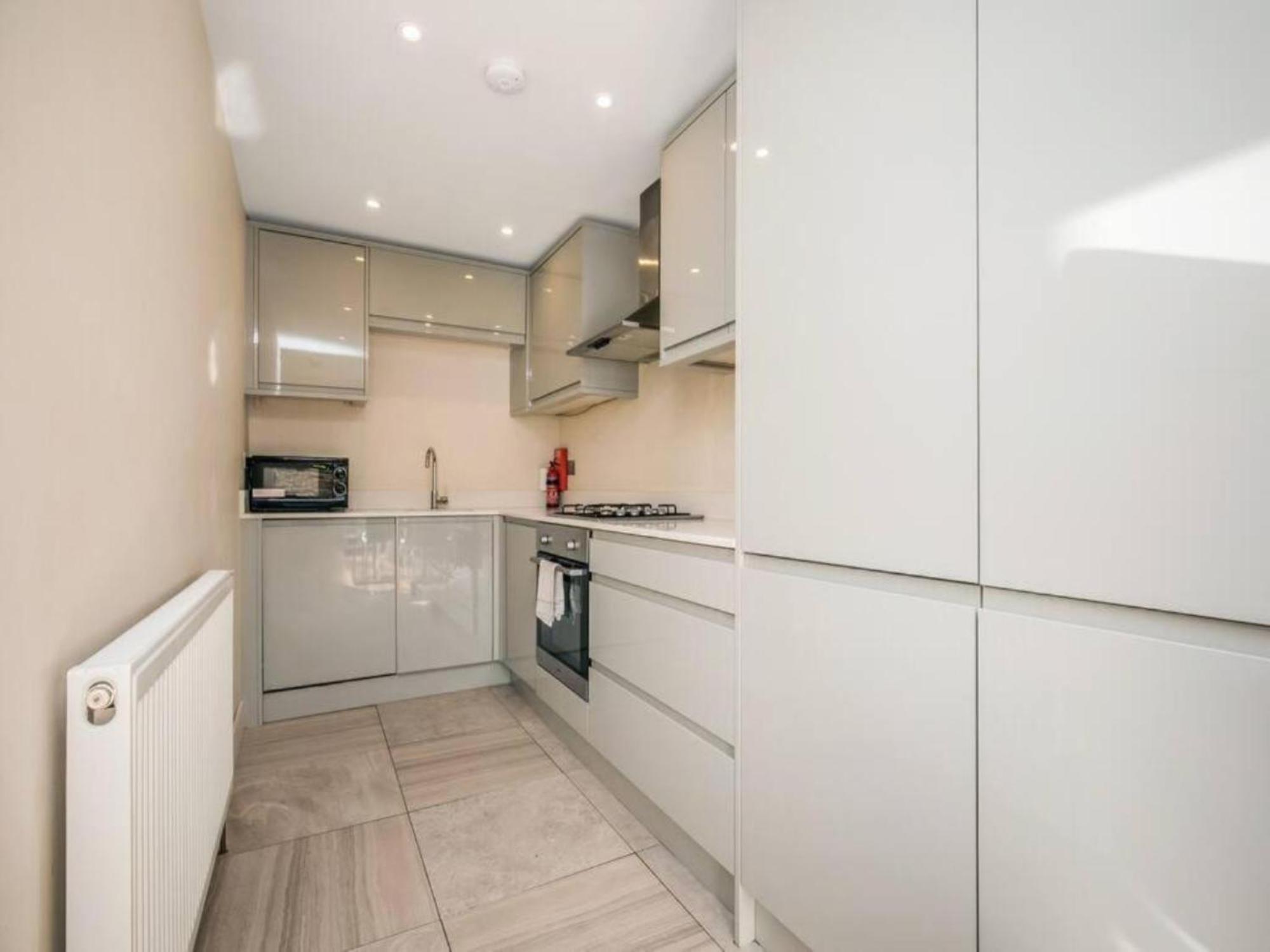 Pass The Keys Ealing Queen Of The Suburbs 2Bd Apartment London Exterior photo